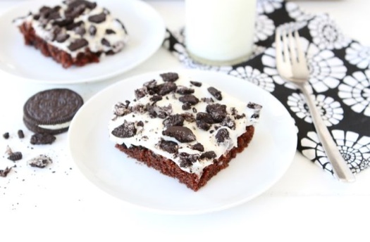 Oreo sheet cake