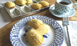 Lemon & poppy seed madeleines