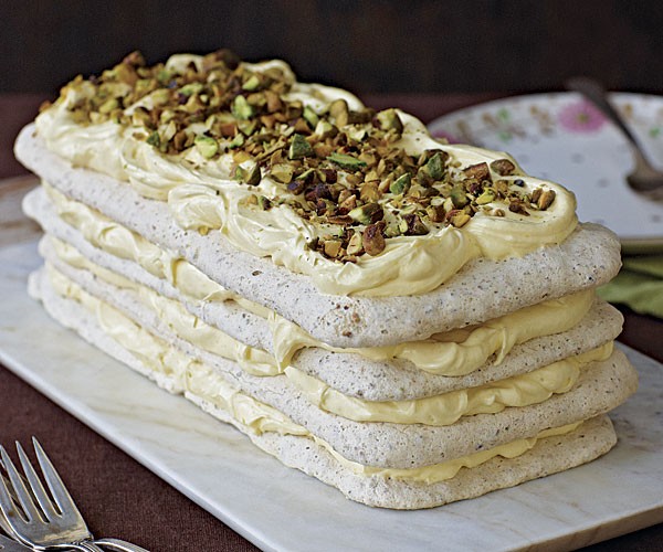 pistachio dacquoise