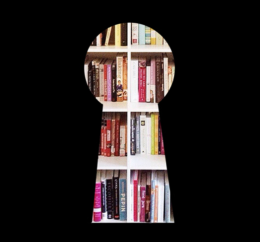 Keyhole to bookshelf