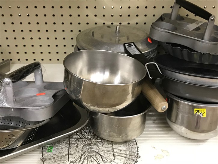 thrift store cookware
