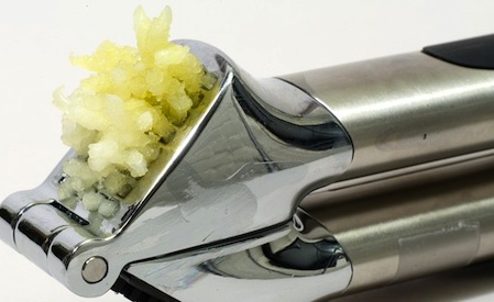 garlic press