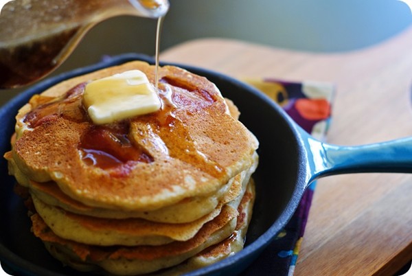 Bacon banana pancakes