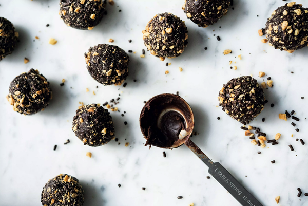 Brazilian chocolate fudge candies (Brigadeiros)
