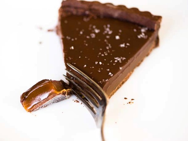 Salted chocolate caramel tart